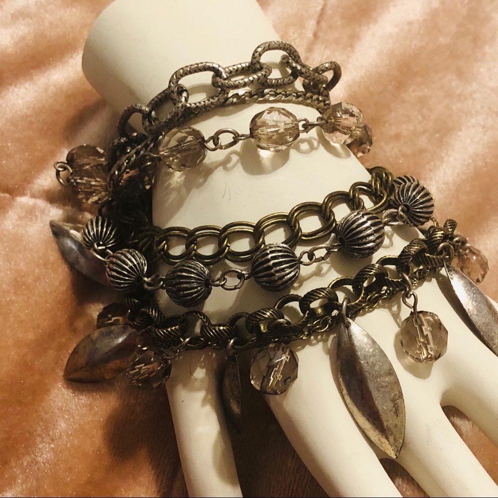 Chico’s 7 Strand Bracelet Antique Silvertone Leave - Picture 2 of 6